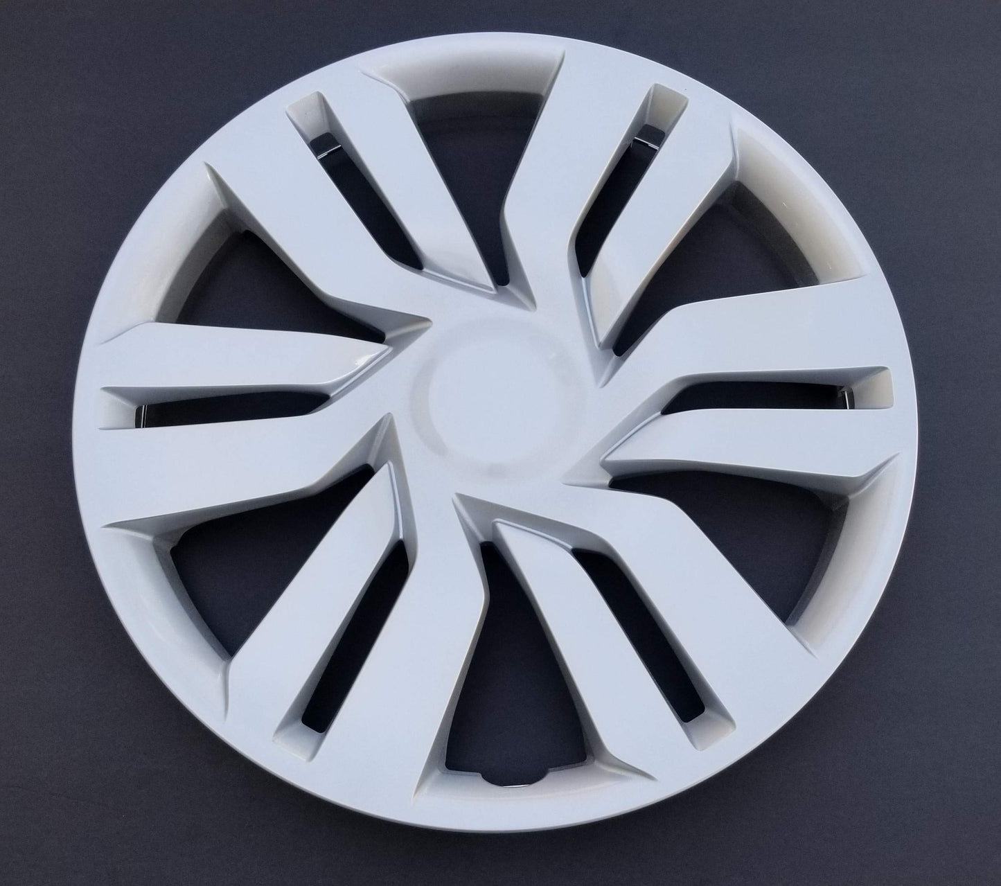 New Wheel Covers Hubcaps Fits 2015-2019 Honda Fit; 15 Inch; 6 Double Spoke; Silver Color; Plastic; Set of 4